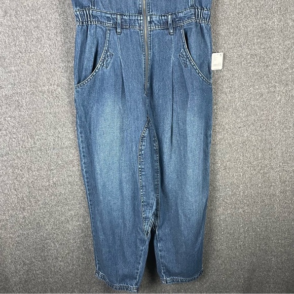 NWT Free People We The Free Cloud Nine Jumpsuit Cargo Large Denim Blue Relaxed - Picture 5 of 16